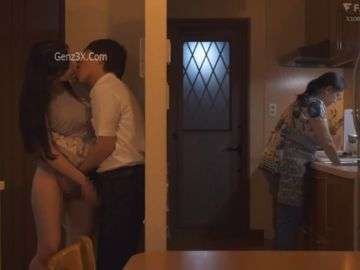 Bài Học Hôn Nồng Cháy Biến Thành Cuộc Tình Cấm Với Gia Sư Trẻ