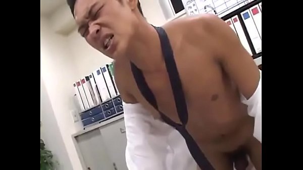 Khởi Đầu Đam Mê Của Sinh Viên Với Trai Gay