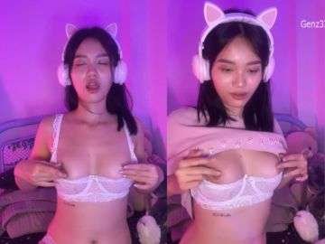 Phim 18 Việt Nam Thủ Dâm Với Em Bé Mèo Siêu Đáng Yêu