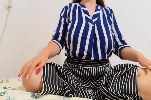 Thợ Cắt Tóc Làm Em Sướng Tê