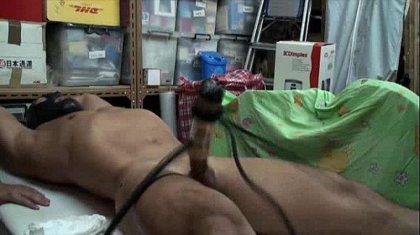 Thụ Massage Cặc Anh Công Dập Lỗ Đít Sướng Tê Người