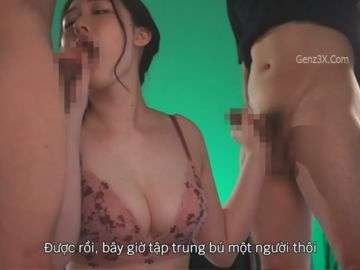Vợ Trẻ Khỏa Thân Trước Ống Kính Sếp Dẫn Đến Tình Ái